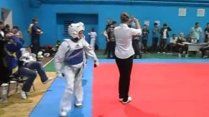 taekwondo-это олемпийский вид спорта!!! путь руки и ноги!!!