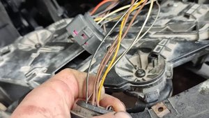 Как подключить простые фары вместо поворотных ксеноновых на ШКОДА Октавия А5 2011 года