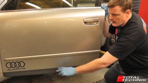 How to Remove Door Blades Moulding Trim - Audi A4 S4 - B6 B7 - 2001-2008 - TOTAL TECHNIK