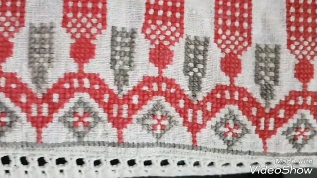 Старинная вышивка.