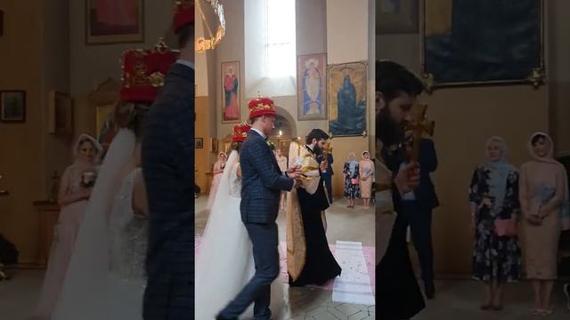 ВЕНЧАНИЕ В ПРАВОСЛАВНОЙ ЦЕРКВИ. САМЫЙ КРАСИВЫЙ ЦЕРКОВНЫЙ ОБРЯД