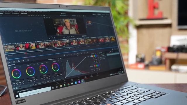 Lenovo X1 Extreme Gen2, estación de edición de vídeo portátil смотреть онлайн