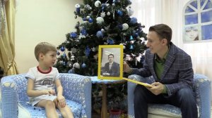 "Взгляд снизу" (творческий подарок от ДО на День рождения школы №2031)