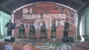 Народный ансамбль "Аюшка" - "Возле речки возле мосту". Выступление на Куликовом поле 2023г.