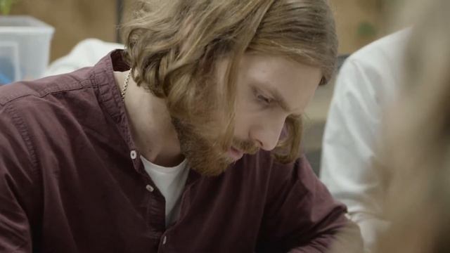 "Девочка-Фантом", Загадка фотографий, сделанных 110 лет назад поставила "УЧЕНЫХ" в тупик. смотреть онлайн