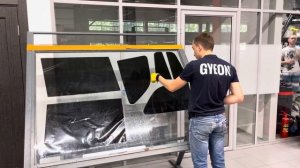 Тонировка по лекалам Xpel. Установка лекал на стекло. Резка лекал на плоттере.