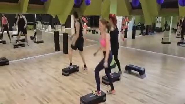 Step Aerobika with Alex- Mesechkov Dance School смотреть онлайн