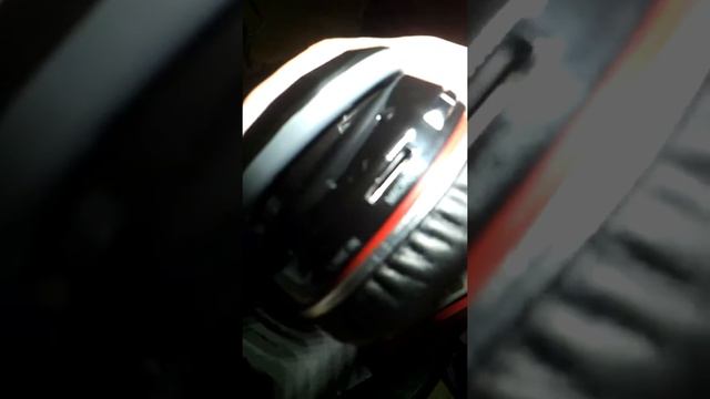 Распаковка наушника Qumo trio Blues смотреть онлайн