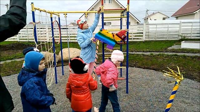 ПИНЬЯТА ОСЛИК. Donkey pinata. Cinco de mayo по-русски смотреть онлайн