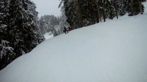 SKIING Mežezera kalns СПУСК С ГОРЫ НА ГОРНЫХ ЛЫЖАХ ЛАТВИЯ sporta un atpūtas bāze, slēpošanas kalns