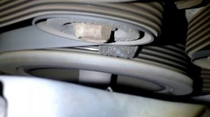 Биение шкива коленвала Lancer10