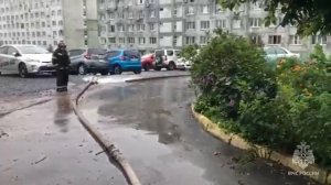 Сотрудники МЧС России откачивают воду во Владивостоке, Спасск-Дальнем и в Уссурийске