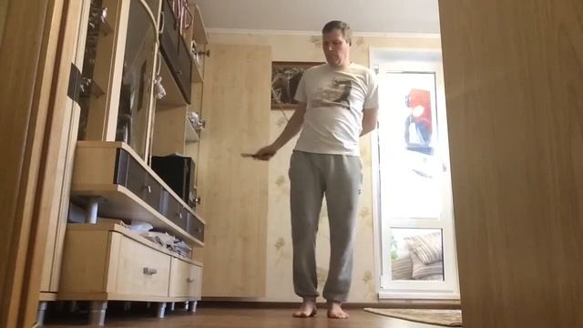 Скакалка для тех, кто умеет прыгать. Несколько вариантов силовых прыжков.