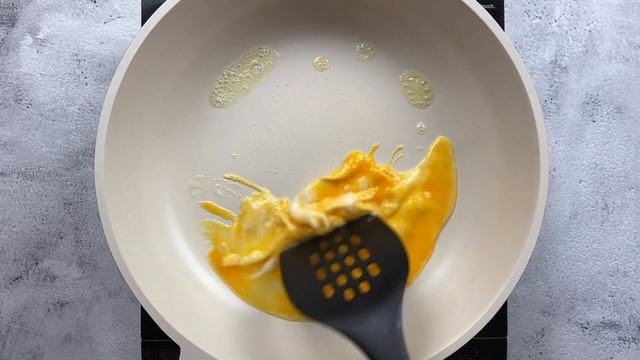 Как приготовить ВКУСНЕЙШИЙ СЭНДВИЧ с Курицей и Яйцом. Он заменит полноценный завтрак, обед или ужин