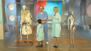 «Локоть бабушки». Как не вывихнуть ребенку руку