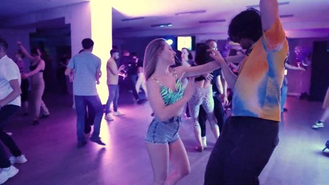 BDF2022 | Evgeniy & Ekaterina | #Neozouk Improvisation смотреть онлайн