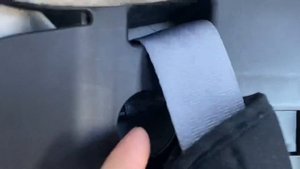 как снять плечевые накладки на детском автокресле Britax Romer Trifix первого поколения