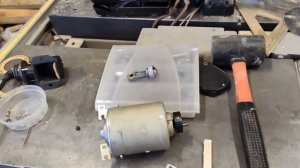 Автомобильный компрессор "Темп-1".  Изделию около 30 лет.