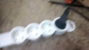 Автомобильный Инвертор AVS 12/220 IN-2000w Тест нагрузки в 2000w