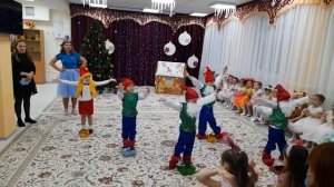 Новогодний утренник для детей 4-5 лет