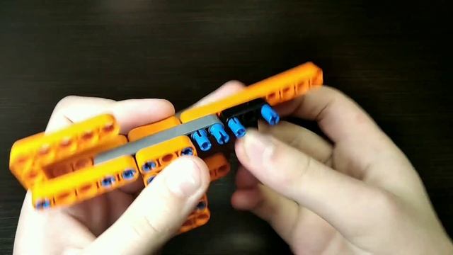 ОЧЕНЬ ПРОСТОЙ ПИСТОЛЕТ ИЗ LEGO TECHNIC смотреть онлайн