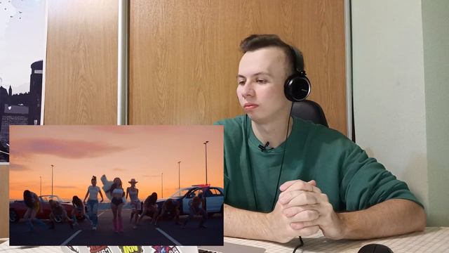 РЕАКЦИЯ НА 화사 (HWASA) - I Love My Body смотреть онлайн