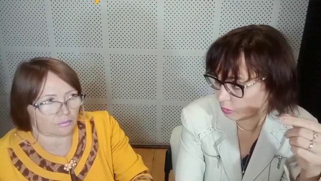УСПЕШНЫЙ И НЕУСПЕШНЫЙ РЕБЁНОК . КОМУ ПОМОГАТЬ? 👇 #мать #воспитание #детский_психолог #психология