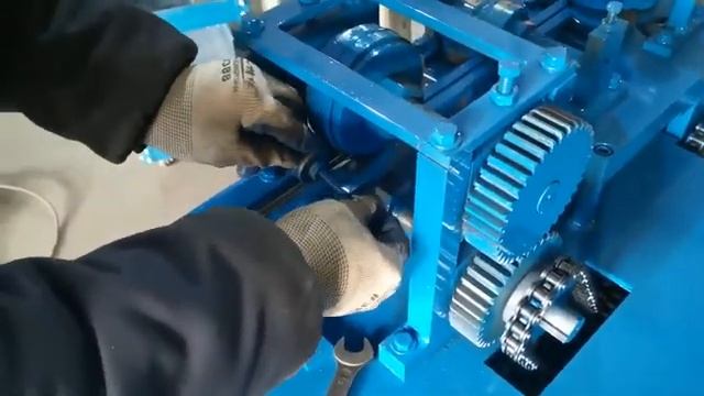 Оборудование для изготовления колючей проволоки из армированной ленты Егозы АКЛ 11 смотреть онлайн