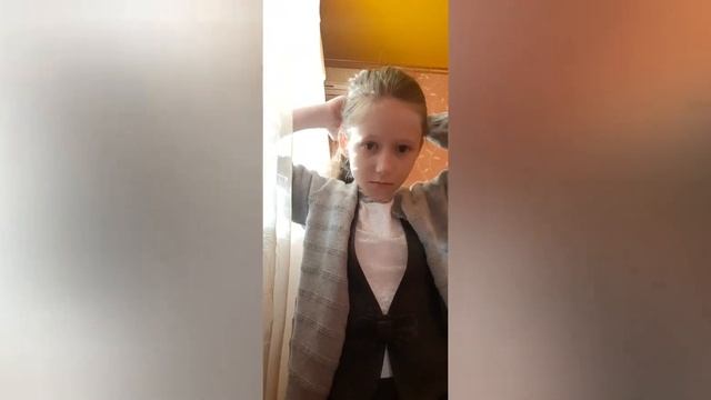 Какую прическу сделать девочке с утра в школу или в садик? смотреть онлайн