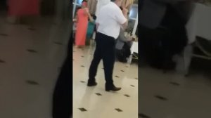 Отец спел песню на свадьбе дочери. До слез! Смотреть до конца!