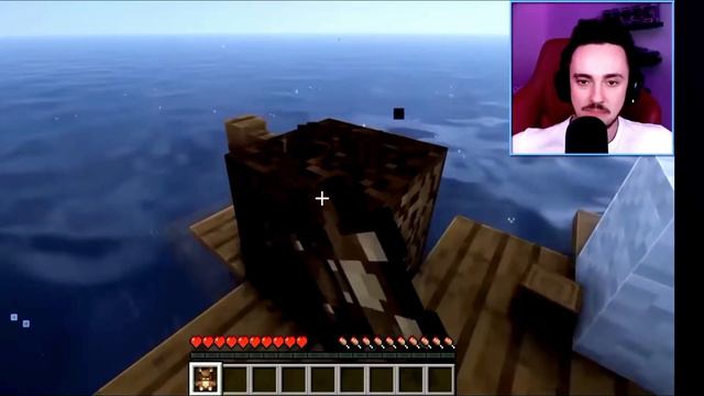 Второй сезон выживание на одном блоке в океане? Нарезки с видео Эдисон смотреть онлайн