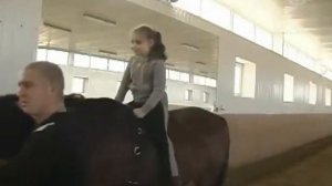 Лошади лечат детей
