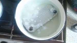 Теплообменник газового котла дгб-200.Чистка.