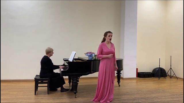 Штраус "Прекрасный май" Исполняет Ольга Мурыгина, партия фортепиано Наталья Редина смотреть онлайн