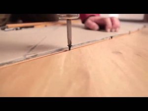 Установка гибкого стыковочного профиля для пола