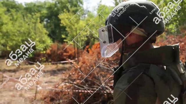 «У нас тихая война. Но война...»: разминирование освобождённых территорий – это работа не для слабон