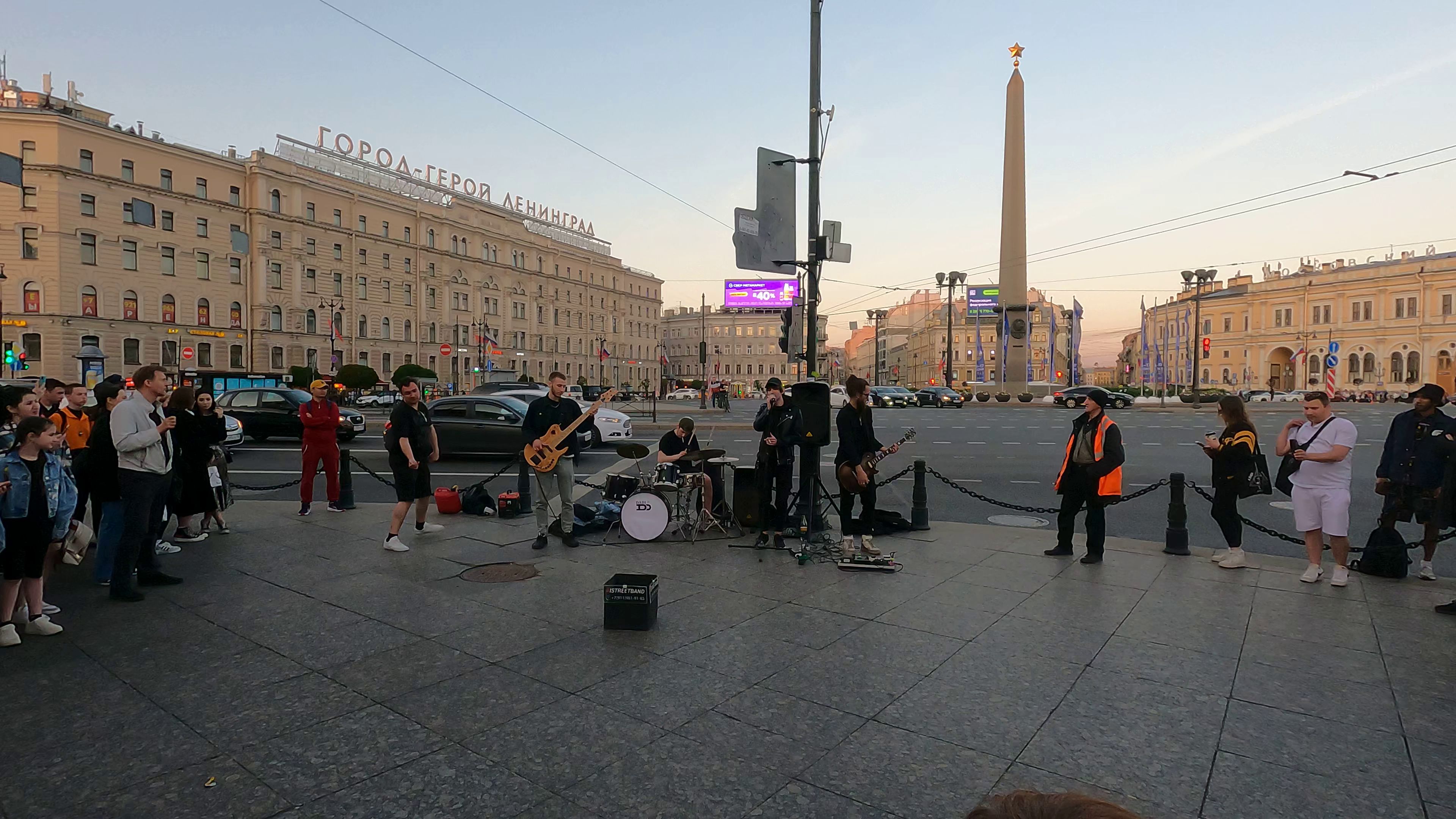 Сквер на площади восстания в ленинграде