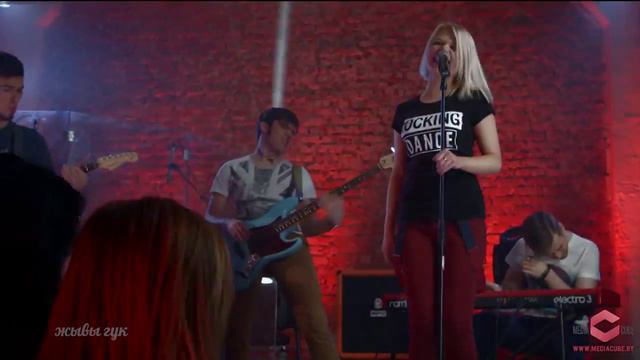 Лера Зверева - welcome to the jungle (Guns'N'Roses cover) смотреть онлайн