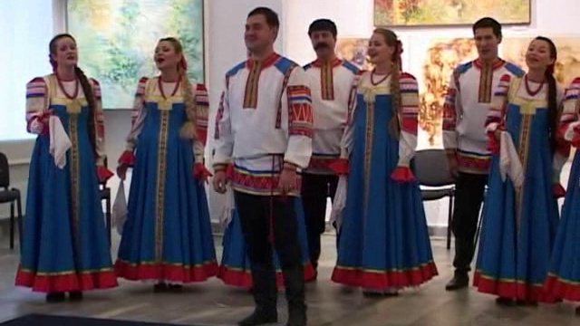 Академический хор русской песни Песни России - Вдоль по улице метелица метёт. 