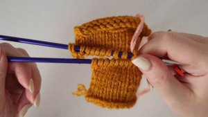 Полезность. Трикотажный шов по открытым петлям в лицевой глади.