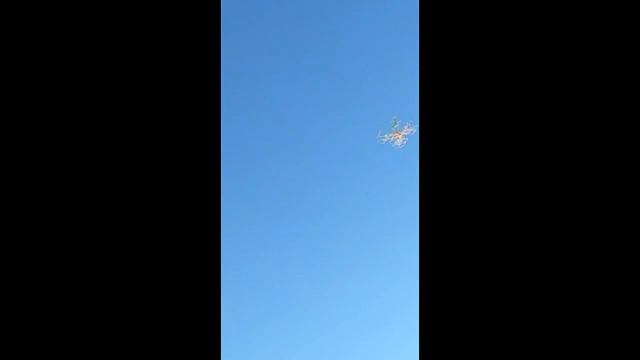 VOO,COM DRONE GENIUS 128 FPV смотреть онлайн