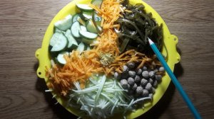 СУПЕР ДИЕТИЧЕСКИЙ салат с МОРСКОЙ капустой и отрубями. Стоп жир. ХУДЕЕМ вкусно с каналом ТУТСИ.