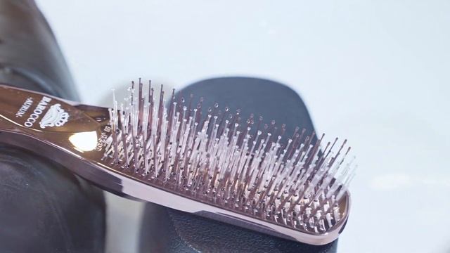 Японская расческа для мытья головы | Barocco: секрет роскошных волос | Мнение эксперта