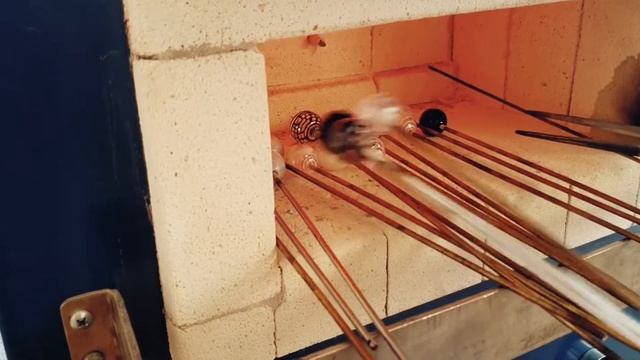 Lampwork -художественная обработка стекла в пламени горелки. смотреть онлайн