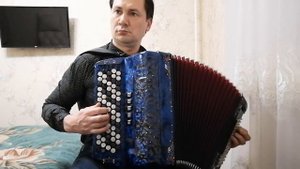 "Яшь наратлар". Илдар Юзеев сүзләре, Җәүдәт Фәйзи көе.