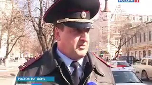 Быстрая оплата в патрульном авто