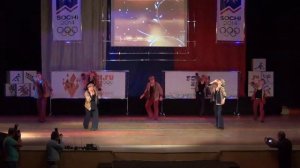 А я милого узнаю по походке