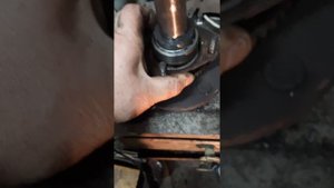 Замена сальника полуоси Гранд Чероки WJ 2000г.в, устранение соевого люфта,ремонт накладок ручника