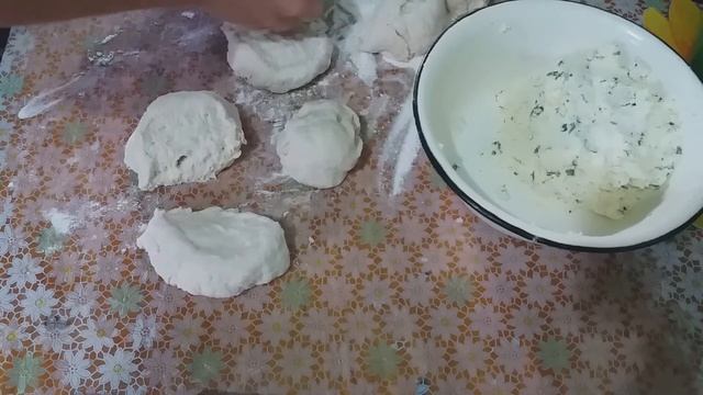 Лепёшки  на кефире "Чуду"с творогом.