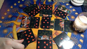 Скучает ли Крестовый король по Червовой даме?